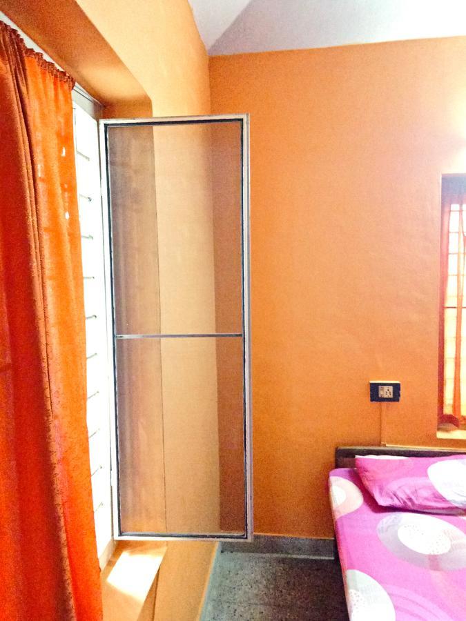 Bed and Breakfast Aham Yoga Nest à Alappuzha Extérieur photo